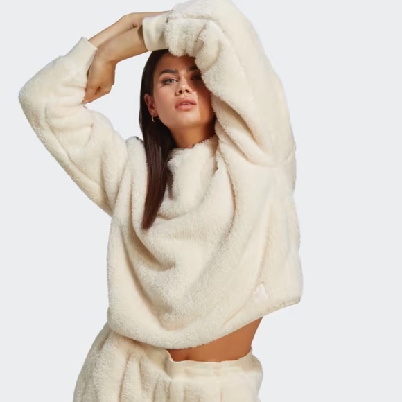 adidas ESSENTIALS+ FLUFFY TEDDY HOODIE Cream - Picture 3 of 8